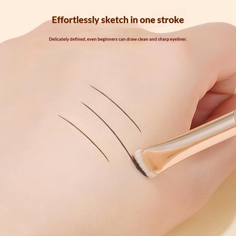 แปรงแต่งตาแบบโค้ง 2 ชิ้น ใหม่  - Beauty Makeup News บทวิจารณ์และราคา