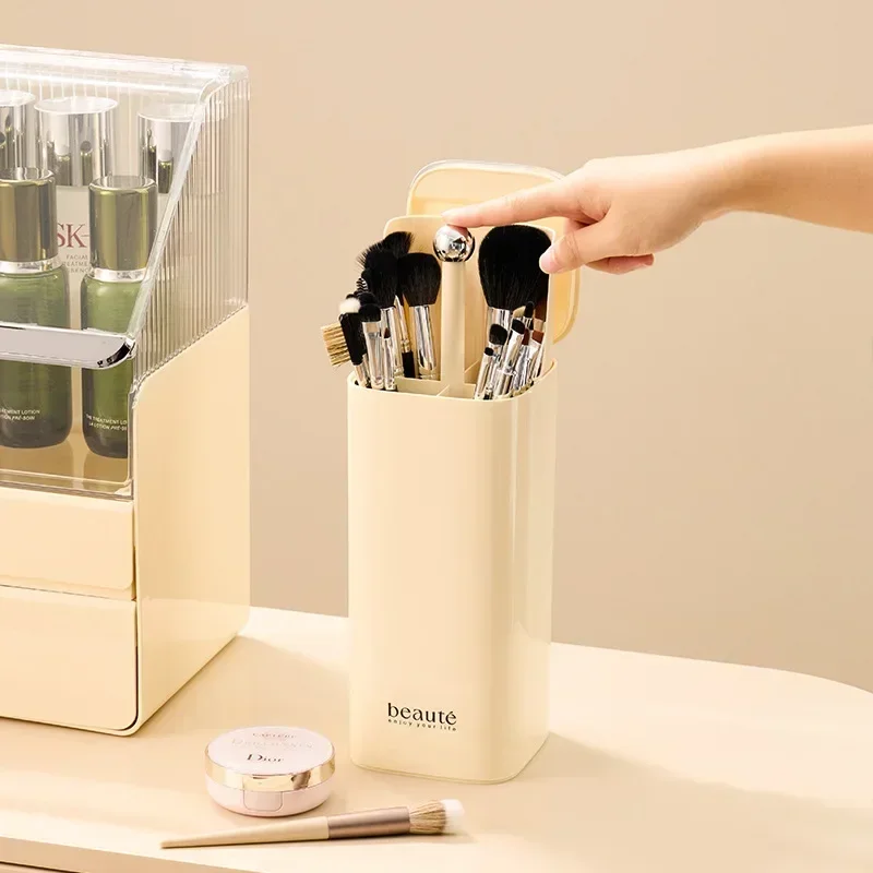 ที่ใส่แปรงแต่งหน้าแบบยกอัตโนมั - Lip Liner Pencil บทวิจารณ์และราคา