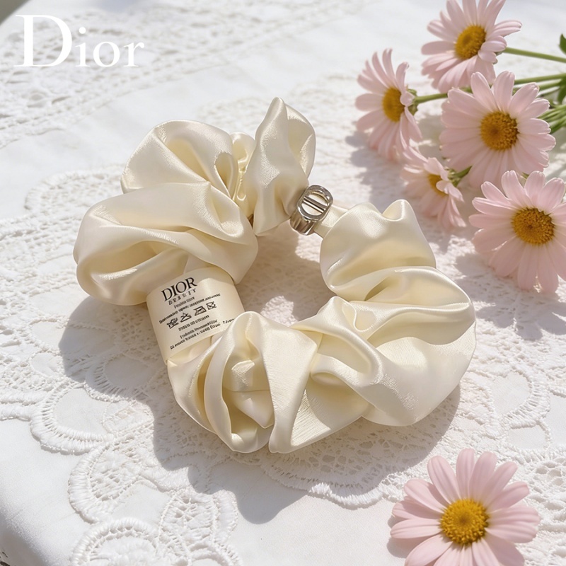 คริสเตียน ดิออร์ ลักซูเรียส ซา - Beauty Makeup Dior บทวิจารณ์และราคา