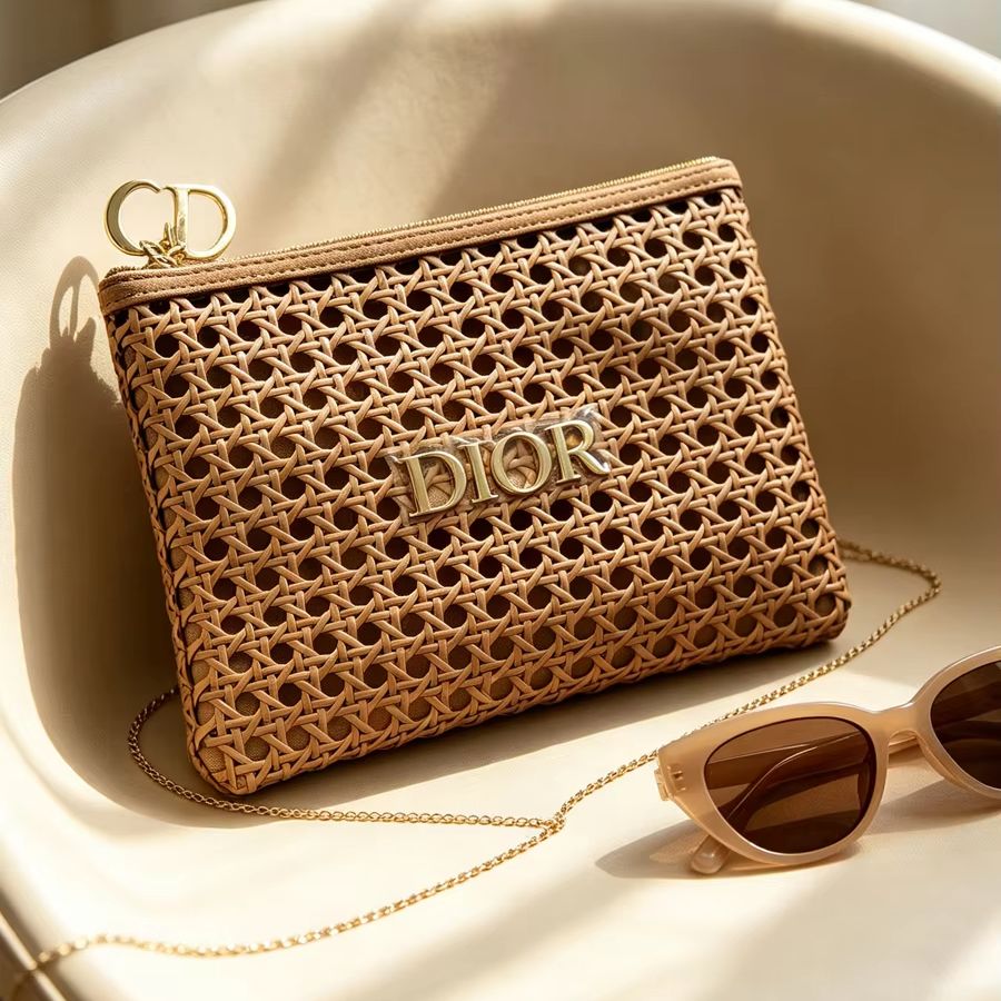 กระเป๋า DIOR สำหรับผู้หญิง กระ - Beauty Makeup Dior บทวิจารณ์และราคา